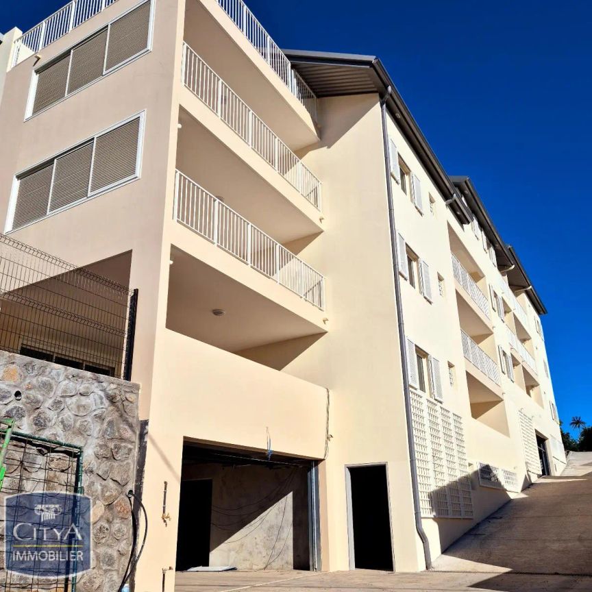 Appartement à louer 3 pièces 88.6m² - Photo 1