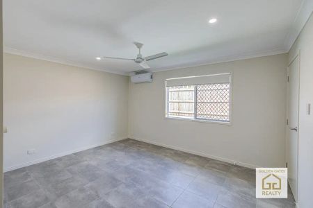 “FIRST WEEK FREE RENT - Every room has air-conditioning” - Photo 2