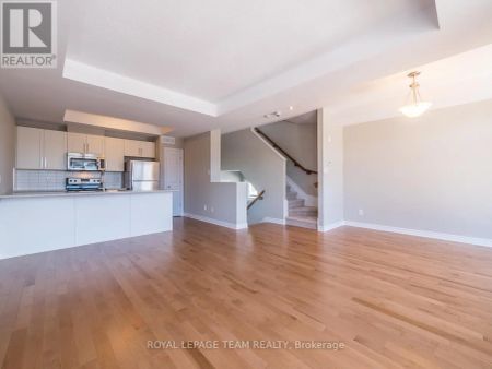 210 HALYARD WAY - Photo 2