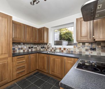 1 bedroom flat to rent - Photo 6