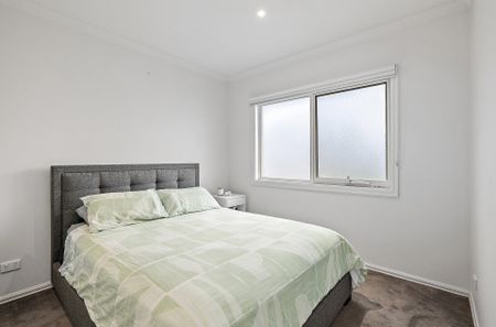 3/5 Deschamps Street, Lilydale - Photo 2