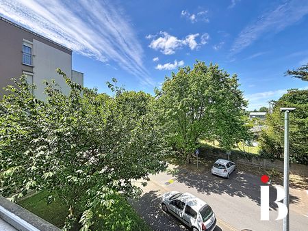 Location Appartement 4 pièces 78m² ST HERBLAIN 44800 - Photo 5