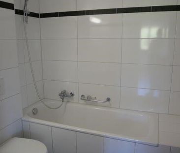 Moderne 3.5-Zimmer-Wohnung mit Balkon in Biel/Bienne - Foto 5