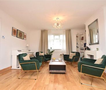 4 bedroom semi-detached house to rent - Photo 6