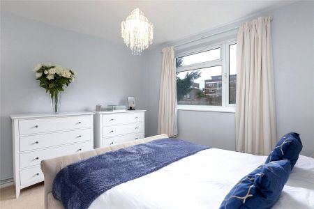 Lansdowne Road, Wimbledon, London, SW20 ground floor flat to rent - Photo 4