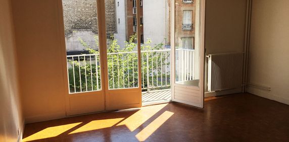 Appartement a louer Pantin - Loyer €805/mois charges comprises ** - Photo 2