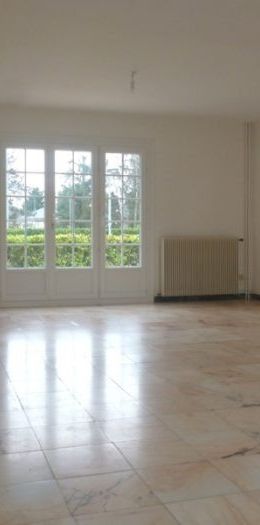 Villa à louer, 5 pièces - Orléans 45100 - Photo 1