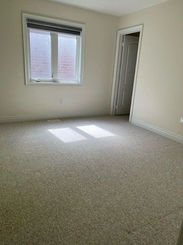 For Lease - 38 Brucefield Court, Whitchurch-Stouffville, Ontario - Photo 4