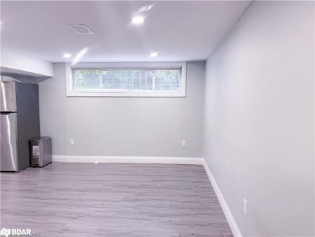 For Lease - 88 Burkholder Drive Unit# Lower, Hamilton, Ontario - Photo 4