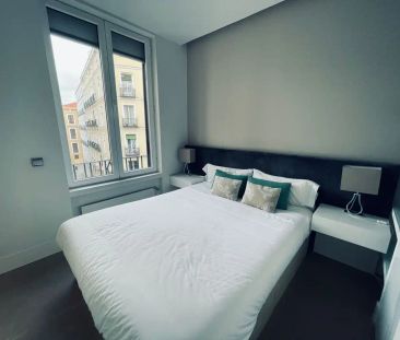 Piso de alquiler en Calle de Angosta de Los Mancebos, Palacio - Photo 5