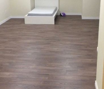 For Lease - 403 Riverboat Heights, Barrhaven, Ontario - Photo 5