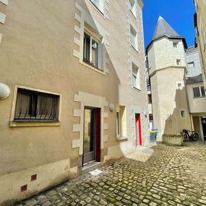 Location Appartement 1 pièce 22m² - Photo 3