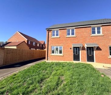 3 bedroom semi-detached house to rent - Photo 6