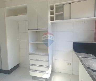 Casa Moderna com Piscina no Condomínio Aruã - Photo 6