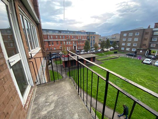 Flat 13, Pattison House, Wellesley Street - Photo 1