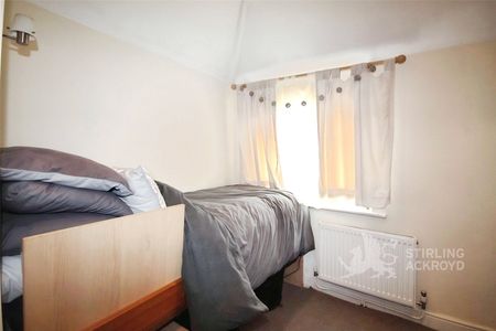 Aldershot Road, Guildford, GU2 8AJ - Photo 5