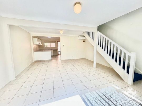 2 Bedroom Townhouse Southport - Photo 1