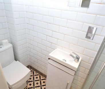 House share to rent - Photo 4