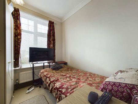 3 bedroom detached house to rent - Photo 4