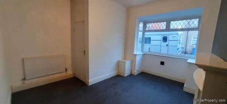 3 bedroom property to rent in Grimsby - Photo 4