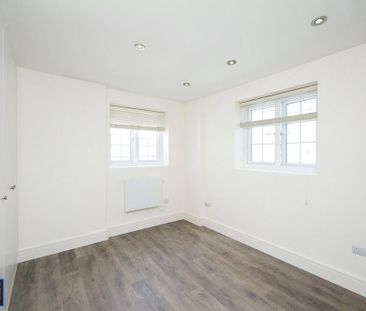 3 bedroom property to rent - Photo 1