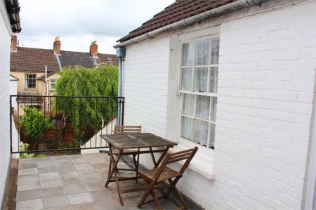 Belvedere Road, Taunton - Photo 3