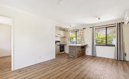 3A Hillview Rise, Cooloongup WA 6168 - House For Rent | Domain - Photo 4