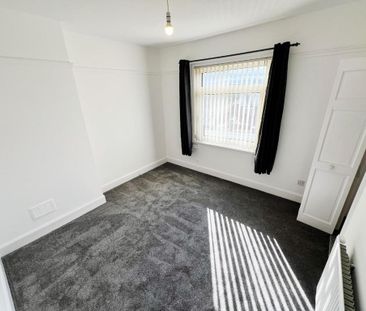 3 bedroom end of terrace house to rent - Photo 5