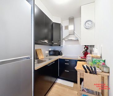 Gelijkvloers appartement in rustige zijstraat nabij de kust - Photo 5