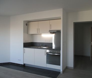 Location Appartement 3 Pièces 56 m² - Photo 4