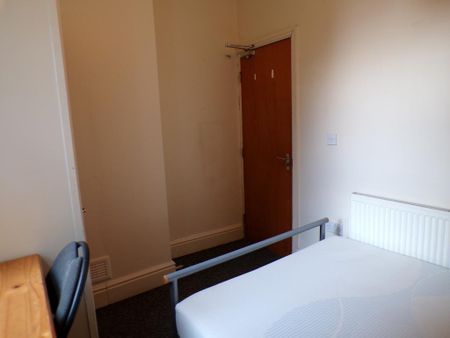 7 bedroom house to rent - Photo 3