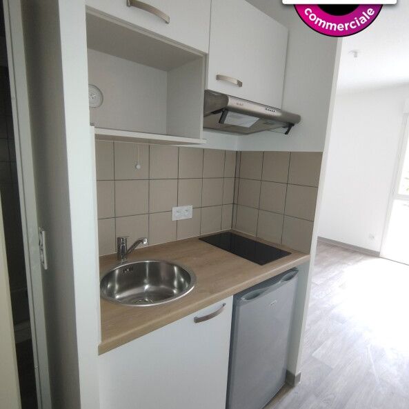 Location Appartement 1 pièce 19m² FRANQUEVILLE ST PIERRE 76520 - Photo 1