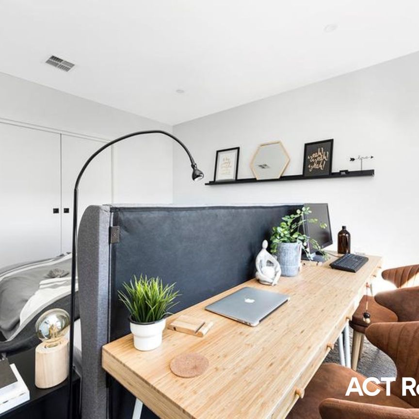 7 Yerradhang Street, Ngunnawal ACT 2913 - House For Rent | Domain - Photo 1