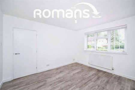 Harpesford Avenue, Virginia Water, GU25 - Photo 4