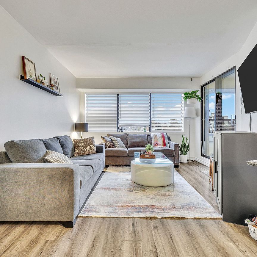 For Lease - 100 Bronte Road Unit# 309, Oakville, Ontario - Photo 1