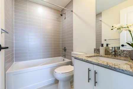 For Lease - 335 Wheat Boom Drive Unit# 405, Oakville, Ontario - Photo 3