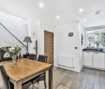 2 bedroom terraced house to rent - Photo 3