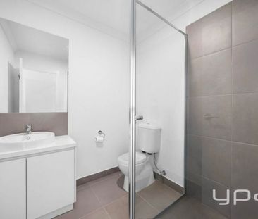 Affordable Townhouse Living in Mickleham! - Photo 6