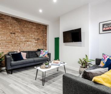 1 bedroom in a house share to rent - Photo 2