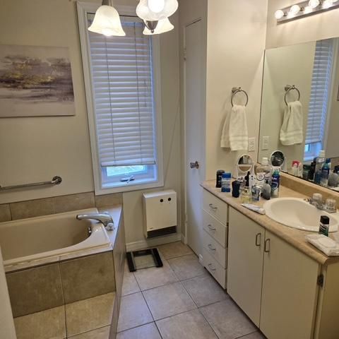 logement 51/2 -pres des centres d'achat rue des grands ducs chicoutimi - Photo 1
