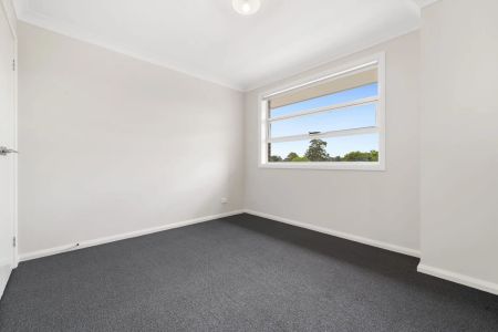 6 Barnes Street, Girraween. - Photo 2