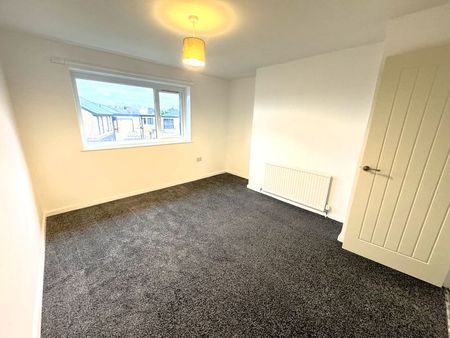 3 bed house to rent in - Photo 5