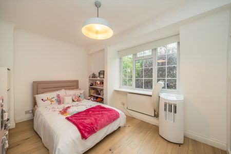 Holland Park Road, Holland Park, W14 - Photo 4