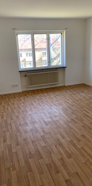 Valhallagatan, Flen - Photo 2
