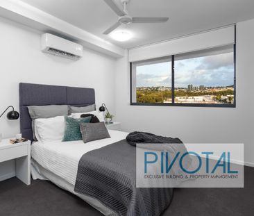 2032/8 Holden Street, Woolloongabba, QLD 4102 - Photo 4