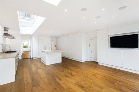 5 bedroom semi-detached house to rent - Photo 4