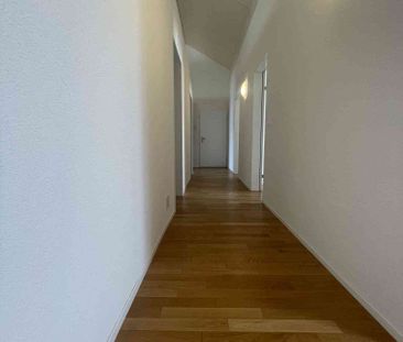 4.5 Zimmer, 110 m², 2. Stock - Photo 1