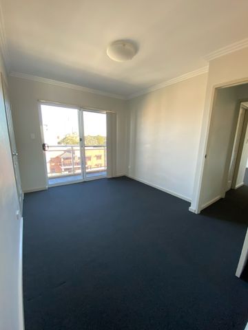 28/51 Lachlan Street, LIVERPOOL NSW 2170 - Photo 3
