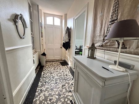 Location Appartement 6 pièces 151m² - Photo 5