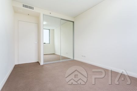 AS NEW 3 BEDROOM APARTMENT FOR LEASE, GREAT LOCATION!!! - Photo 5